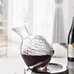 Gyro Shake Rotating Wine Decanter