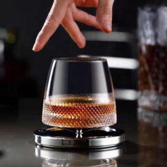 Gyro Rotating Whisky Glass