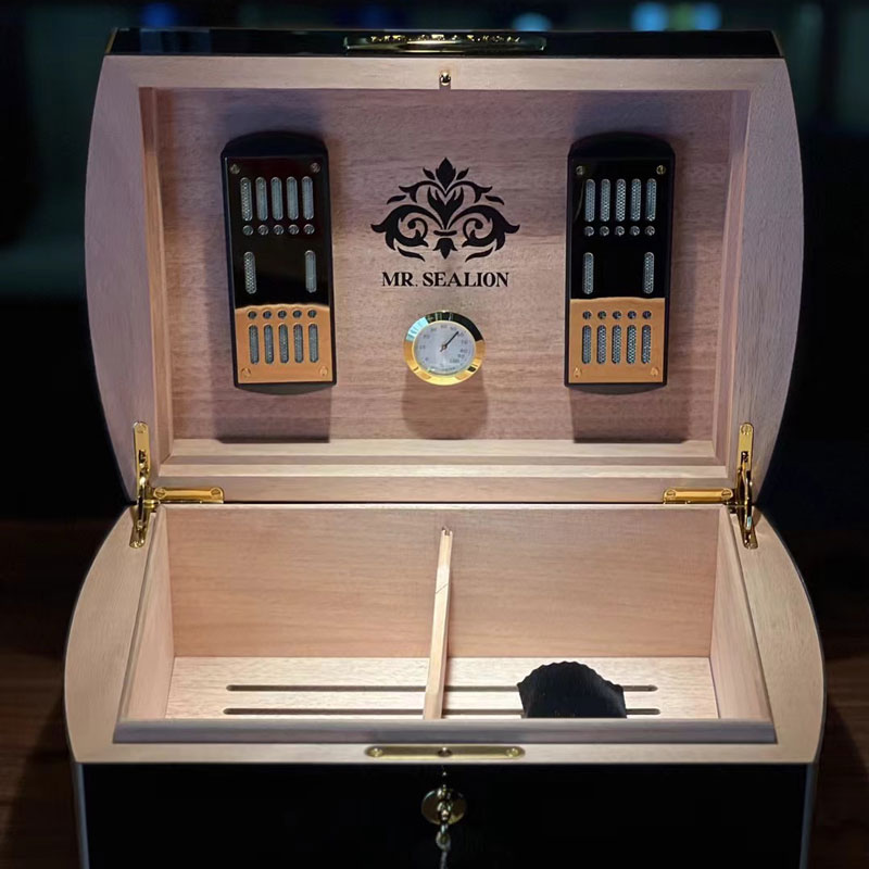 "Secert" Luxury 50ct. Desktop Humidor